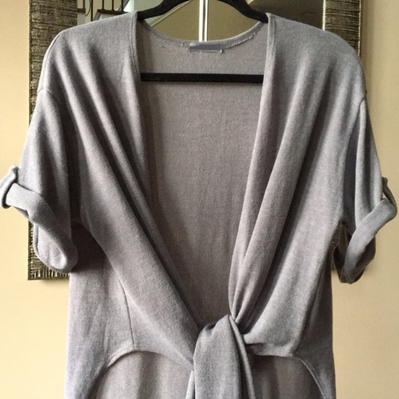 ✨NEW✨LAST✨Silver Knit Cardigan - Picture 5 of 8